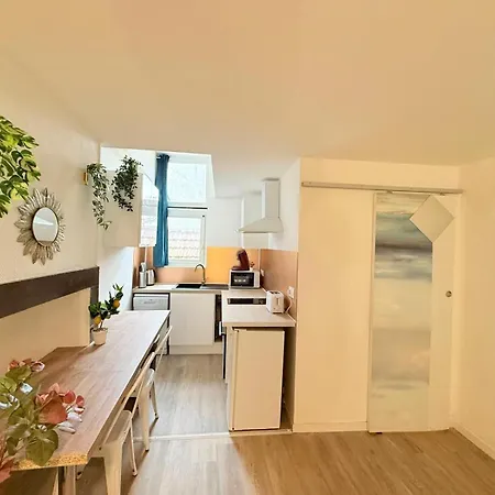 Apartment Cosy Azur & Corail ! 2ch Proche De Verdun *